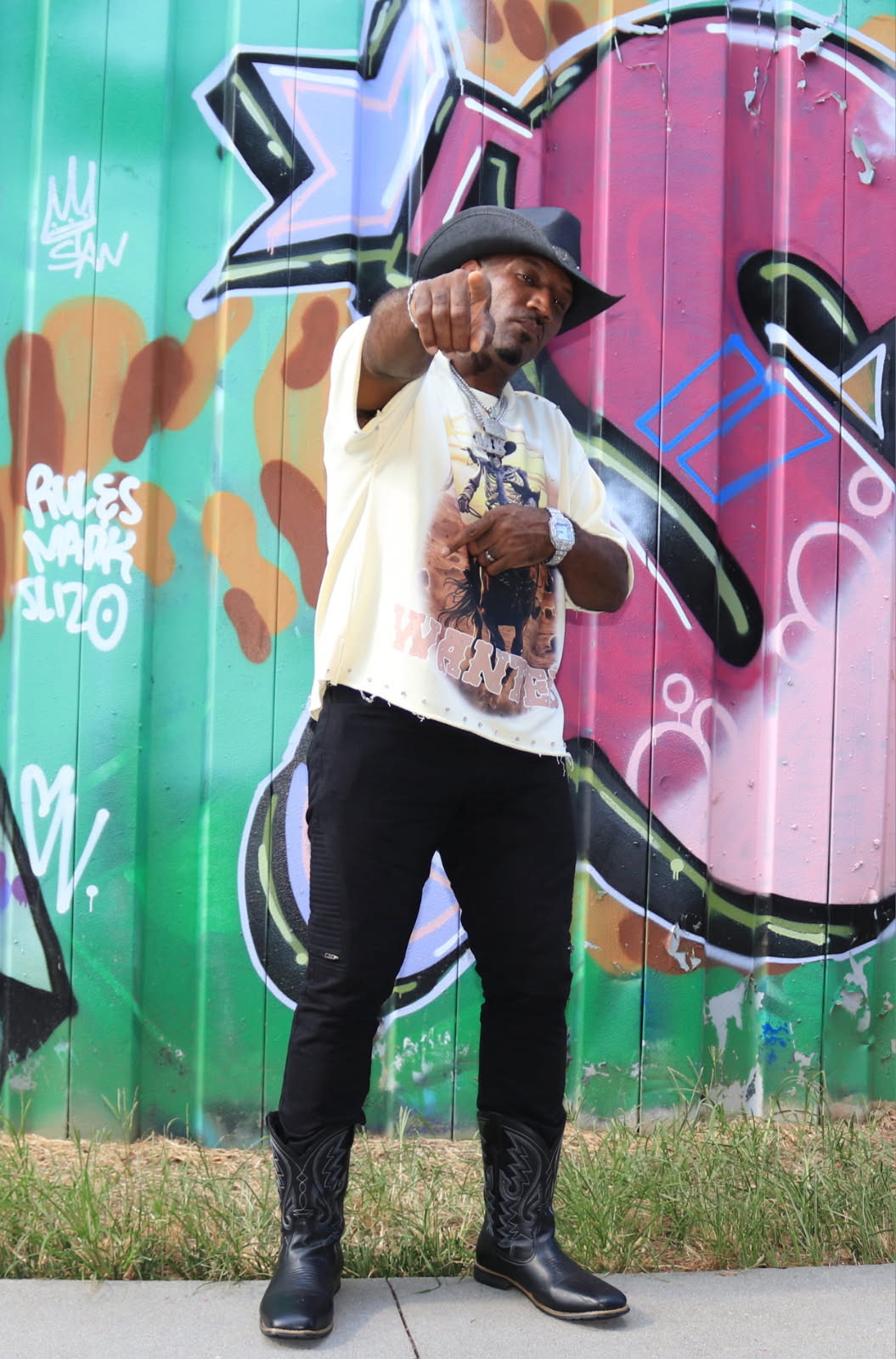 MB Promo · Cut E